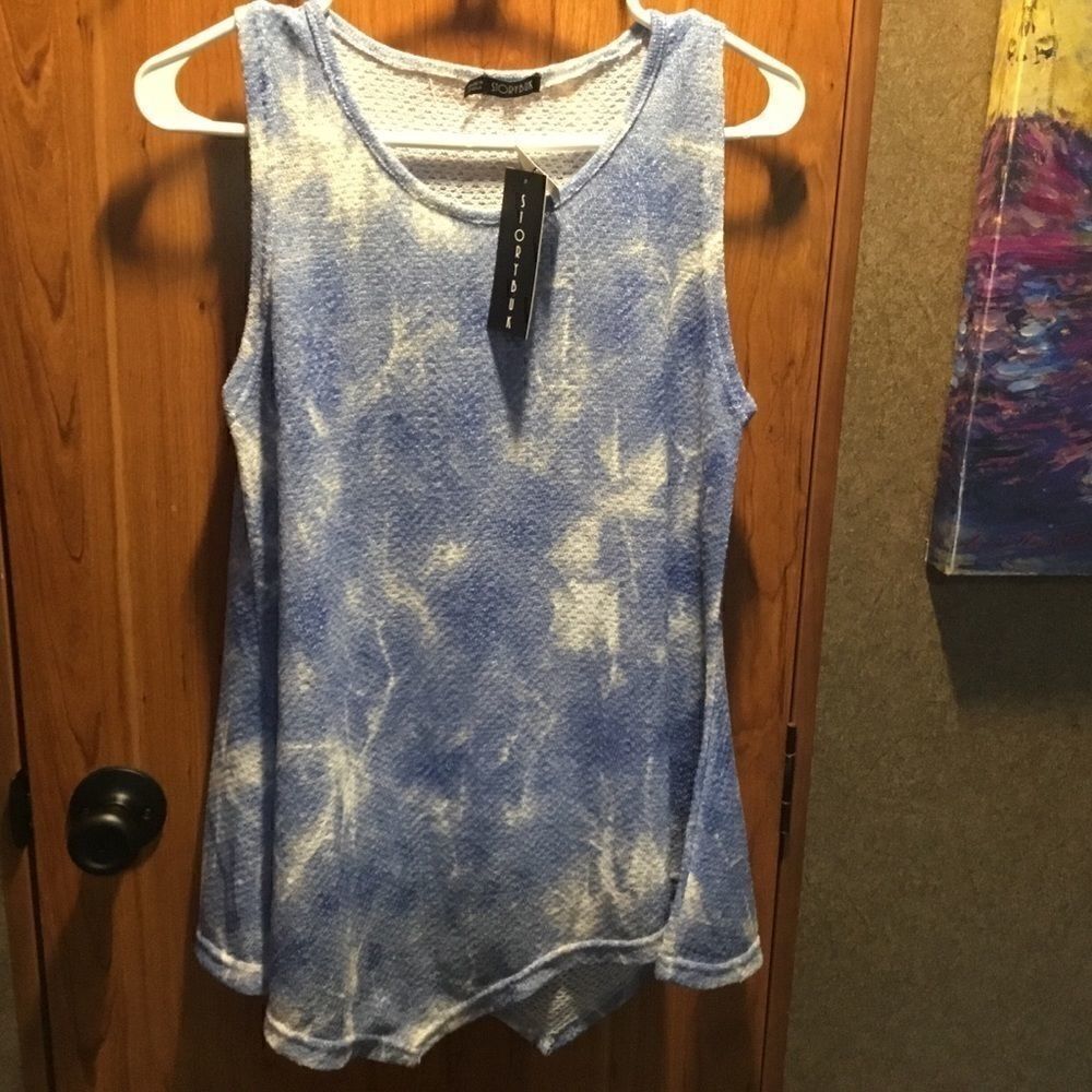 NWT Storybuk Brand  Sleeveless Blue & White  Sz. S